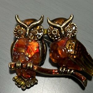 Liz Claiborne Enamel Double Gold Tone Owl Pin
